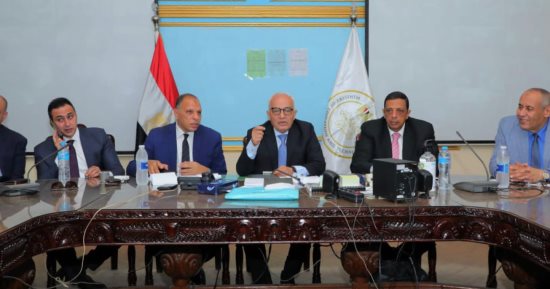 التعليم تضبط 3 حالات غش بامتحان الدين والتربية الوطنية للثانوية العامة