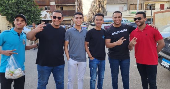 طلاب الثانوية العامة يتوافدون على لجان الامتحانات بالأقصر.. صور 