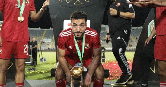 محمد عبد المنعم لـ مصطفى شوبير : أنت بتشتغل وبتتعب وربنا عوّضك