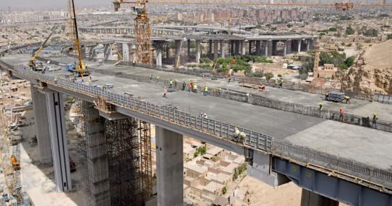 شاهد مشروع كوبرى المقطم لربط طريق الأوتوستراد ومحور الحضارة مع هضبة المقطم