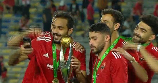الأهلي يوسع فارق عدد مرات التتويج بأفريقيا إلى 6 ألقاب
