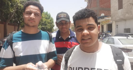 طلاب الثانوية العامة بكوم أمبو: الاقتصاد سهل والإحصاء طويل