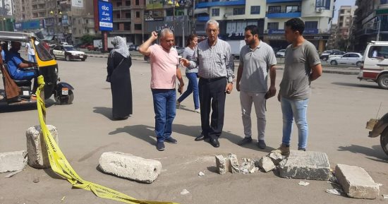 إصلاح هبوط أرضى فى شارع قناة السويس شرق المنصورة بالدقهلية