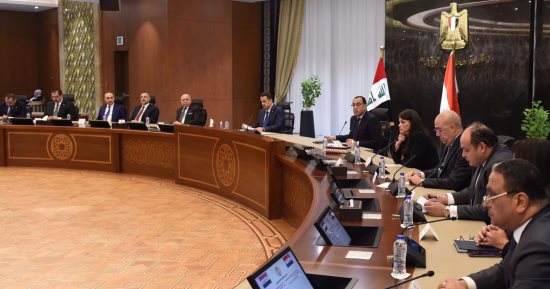 رئيس الوزراء العراقى: فرص لإقامة شراكة متميزة بين رجال الأعمال بمصر والعراق