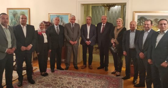 مندوب مصر الدائم لدى الأمم المتحدة يستقبل وزير العمل والوفد المرافق له