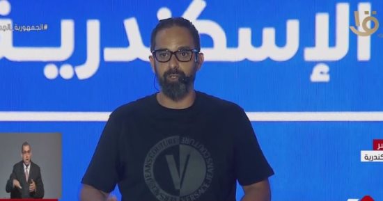 المذيع أحمد سلامة: العالم كله على صفيح ساخن ومصر تبنى وتطور