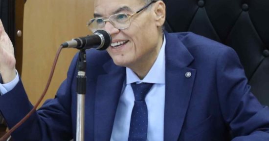 محافظ المنيا يناقش معدلات تنفيذ مشروعات "حياة كريمة" بمختلف القطاعات الخدمية