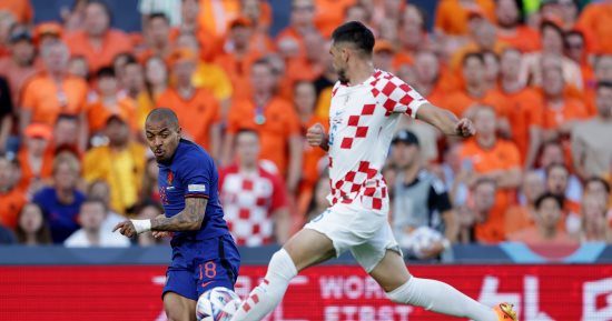 منتخب هولندا يتقدم بهدف ضد كرواتيا فى نصف نهائى دورى الأمم الأوروبية