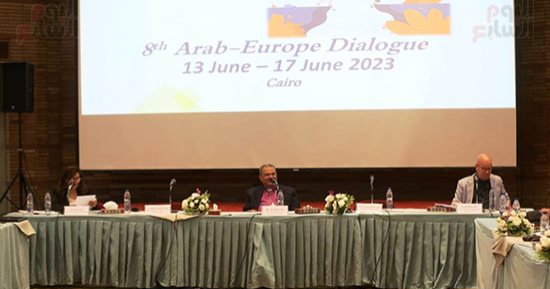 سفير الاتحاد الأوروبى: المجتمع المدنى له دور فى مواجهة إقحام الدين بالسياسة
