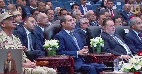 الرئيس السيسي يشاهد فيلم "بوابات الخير" بافتتاح محطة "تحيا مصر" بالإسكندرية