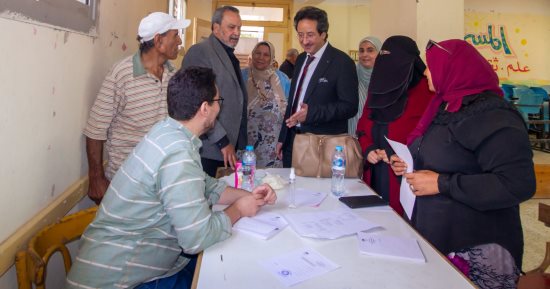 جامعة طنطا تقدم الرعاية الطبية لــ2258 حالة بالمحلة الكبرى وكفر الزيات