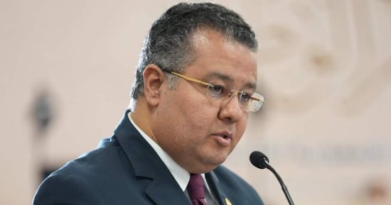 مدير مستشفى بنها الجامعى: القطاع الصحى يشهد تحولا ملموسا وتطورا متسارعا