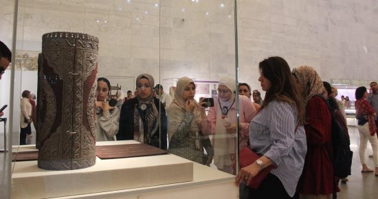 عميد أسنان القاهرة يطلق حملة لزيارة المشروعات القومية وتعريف الطلاب بالإنجازات