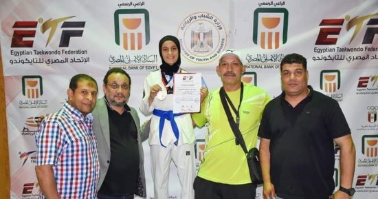 "يارا الصعيدى" بكفر الشيخ تحصد ذهبية بطولة الجمهورية للتايكوندو تحت 14 سنة