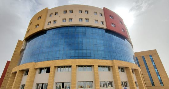 وزير الإسكان يُتابع موقف تنفيذ مستشفى شفاء الأطفال بمدينة سوهاج الجديدة