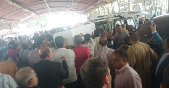نقيب الصحفيين: الراحل عاصم حنفى أحد الأعمدة الرئيسية لمدرسة الساخرين.. فيديو