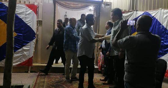 كيف ودع المثقفون حمدى أبو جليل من مسجد الرحمة؟