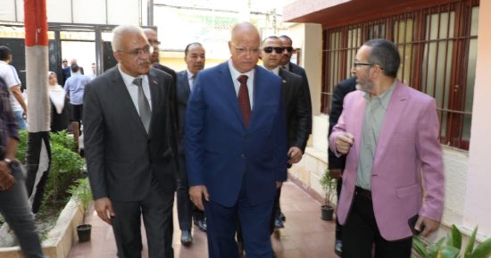 محافظ القاهرة يوجه بتطهير مقار لجان الثانوية العامة عقب كل امتحان