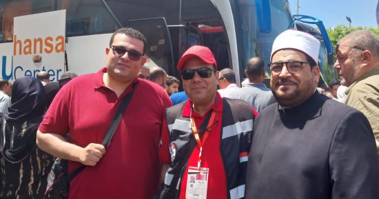 الفوج الأخير لبعثة الحج للجمعيات الأهلية يغادر الدقهلية.. صور
