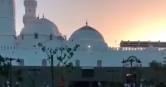 الصلاة فيه تساوي عمرة.. جولة لليوم السابع داخل أول مسجد بني في الإسلام "فيديو"