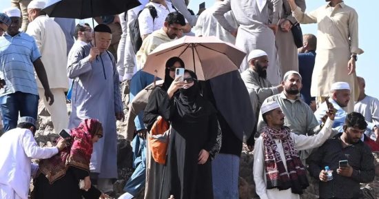 9 خدمات رقمية و48 مركزًا ونقطة توزيع لخدمة ضيوف الرحمن في الحج