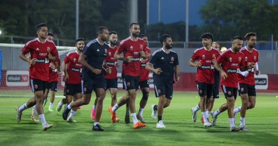 لجنة المسابقات تؤجل انطلاق مباراة الأهلى ومنتخب السويس غداً لمدة ساعة