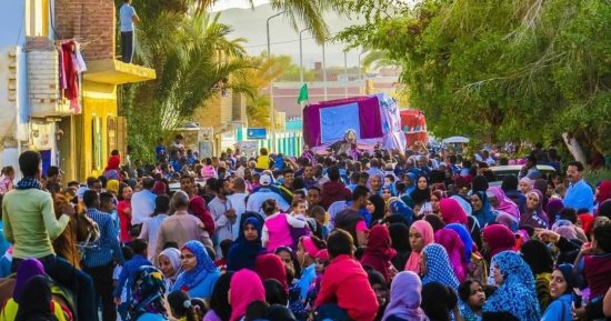 "عيذاب" و"القصير القديم" أقدم مسارين بحريين للحج على ساحل البحر الأحمر.. الأول يقع فى نطاق حلايب وشلاتين.. ذكر المقريزى أنه أهم ميناء يربط طريق عيذاب بموانئ اليمن مع الهند والبحر المتوسط.. صور
