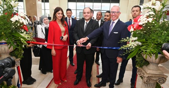بمشاركة 300 شركة عارضة من 21 دولة وزير التجارة يفتتح معرض "بيج 5" 