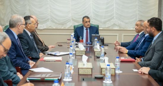 وزير الدولة للإنتاج الحربى يستقبل وفد مجموعة "النافع" السعودية   