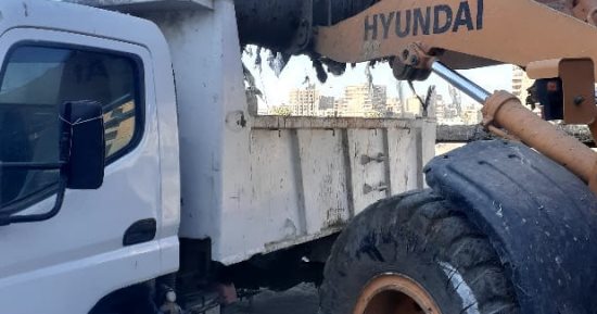 محافظ المنيا يشدد على تكثيف حملات النظافة وإزالة الإشغالات بمراكز المحافظة