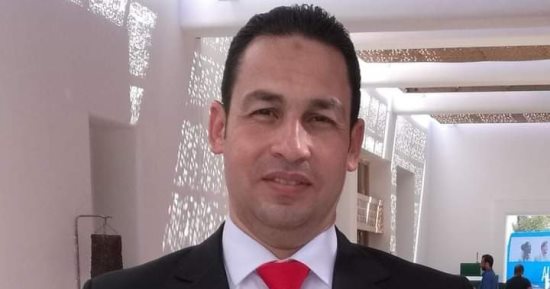 إبراهيم حمزة قائماً بعمل أمين جامعة عين شمس المساعد