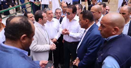 وزير الصحة يتفقد مستشفى الحمام المركزي بمحافظة مطروح
