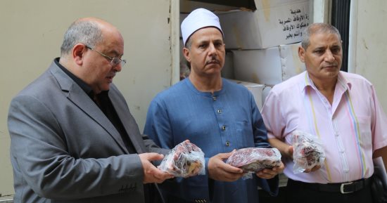 محافظ كفر الشيخ: توزيع طن لحوم من صكوك الإطعام على الأسر الأولى بالرعاية    