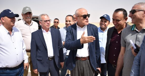 مسئولو "الإسكان" يتابعون إجراءات التعامل مع ملفات الأراضى المضافة لأحوزة المدن الجديدة