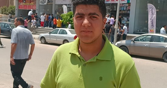 سعادة بين طلاب الثانوية العامة بالمنوفية عقب أداء امتحان اللغة الثانية