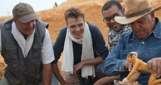 اكتشافات مصرية أثرية فى مقدمة الفيلم الوثائقي "مجهول: الهرم المفقود"