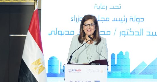 وزيرة التخطيط :طرح 4 محطات تحلية مياه الربع الأخير من العام الجارى