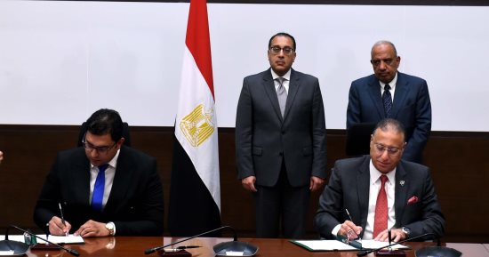 رئيس الوزراء يشهد اتفاق تأسيس شركة لإنشاء وإدارة وتشغيل مصنع إنتاج أسياخ الحديد