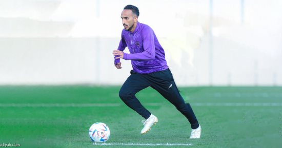 اتحاد جدة يقترب من ضم صالح العمرى لاعب أبها