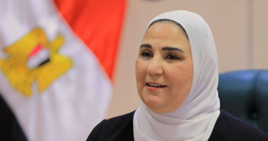 التضامن تبدأ اليوم صرف معاشات يوليو من ماكينات الـATM