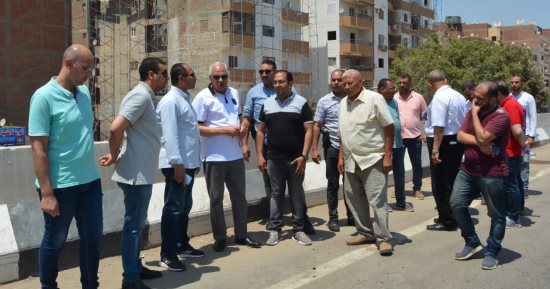 محافظ الجيزة يعاين عدداً من نماذج طلاء العقارات بالطريق الدائري بالطالبية