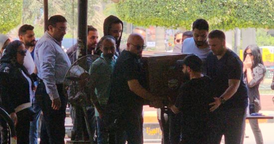 محمد السعدنى يتلقى عزاء والدته بمسجد الحامدية الشاذلية اليوم