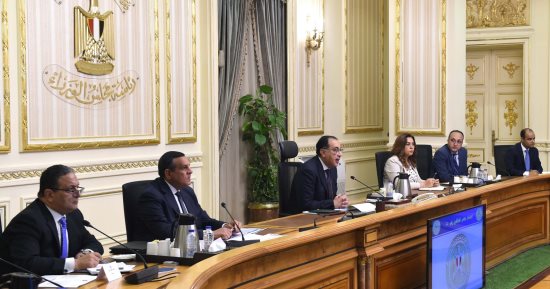 رئيس الوزراء يوجه بمنع أى تعديات على الأراضى الزراعية أو المبانى خلال العيد