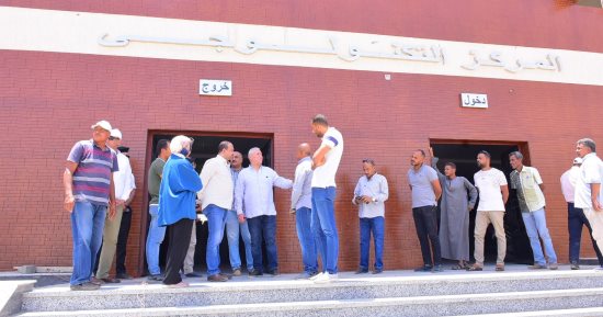 خريطة إنجازات "حياة كريمة" لدعم 87 عزبة ونجعا فى 4 وحدات قروية بأرمنت.. رئيس المدينة: المبادرة انطلقت بـ55 مشروعا بنسبة إنجاز 95%.. ويؤكد: أنهينا 4 مجمعات خدمات حكومية بقرى الرياينة والرزيقات والمحاميد والسلام