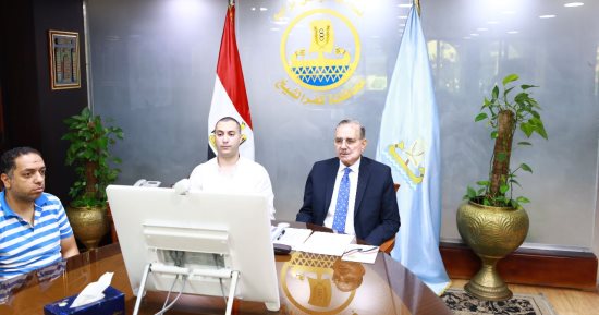 نساء أبراج فلكية يشاركن أزواجهن في ميزانية المنزل.. أبرزهن السرطان والأسد