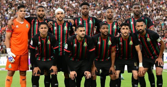 الجيش الملكى يعمق جراح الوداد ويتوج بطلا للدورى المغربى بفوز مثير على طنجة