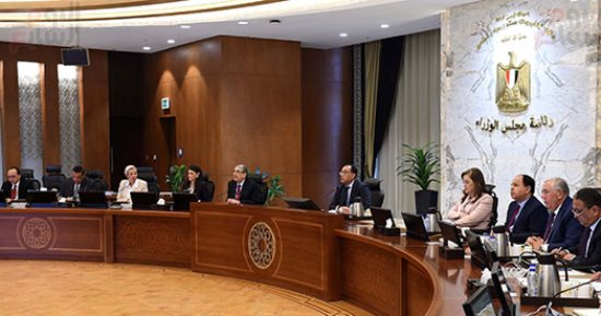 رئيس الوزراء يترأس اجتماع اللجنة العليا للمجلس الوطنى للتغيرات المناخية   