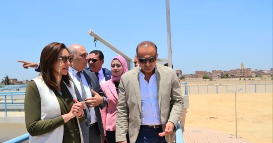 نائبا محافظ البحيرة ووزير التخطيط يفتتحان المركز التكنولوجى لخدمة المواطنين ببدر  