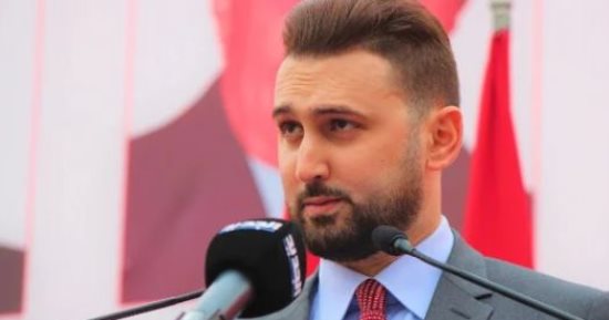تيمور جنبلاط يفوز برئاسة الحزب التقدمى الاشتراكى فى لبنان خلفا لوالده المستقيل