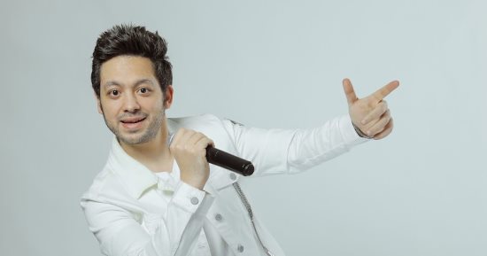 حسن الخلعى ضيف عادل عبد الله فى برنامج "يا عين يا ليل"